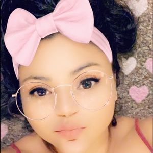 Meet your Posher, Brenda